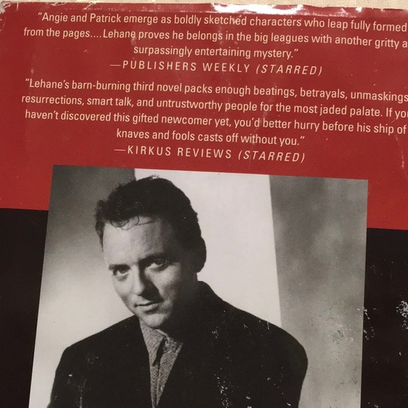 EUC,MYSTERY/THRILLER,BY DENNIS LEHANE,Patrick Kensie Series, SACRED - Picture 4 of 7